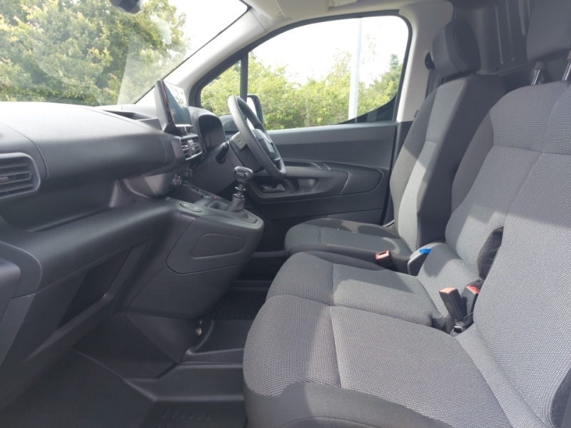 Citroen Berlingo 1.5 D 100Ps Van Enterprise Plus SM26TZL White #5