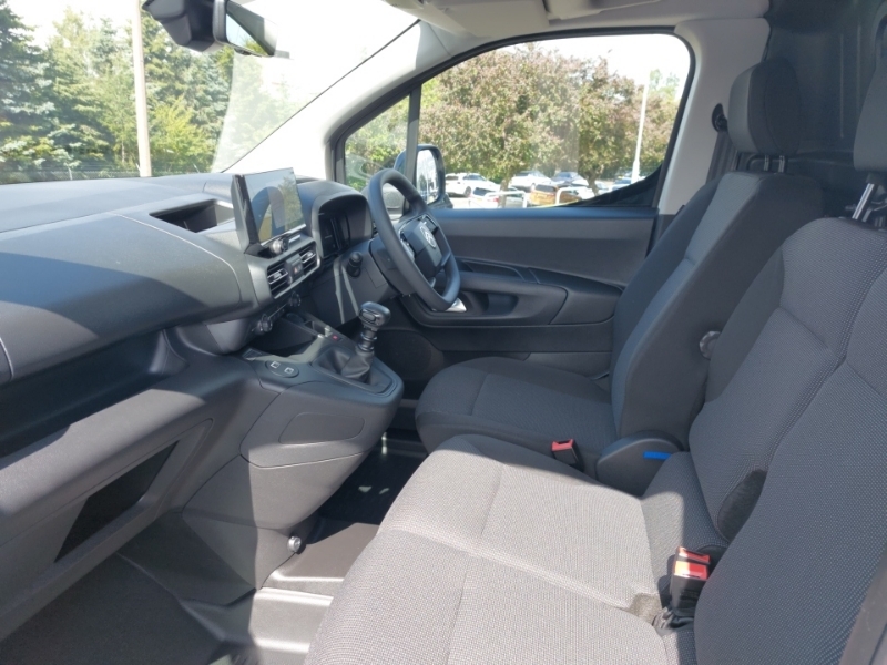Citroen Berlingo 1.5 D 100Ps Van Driver White #3