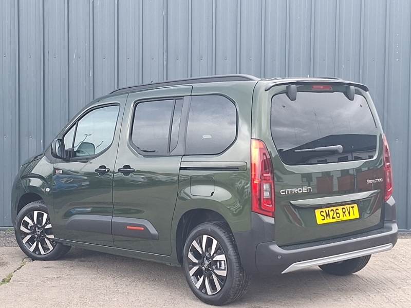 Citroen Berlingo 1.5 D 130 Max M Green #2