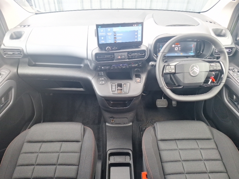 Citroen Berlingo 1.5 D 130 Max M Green #3