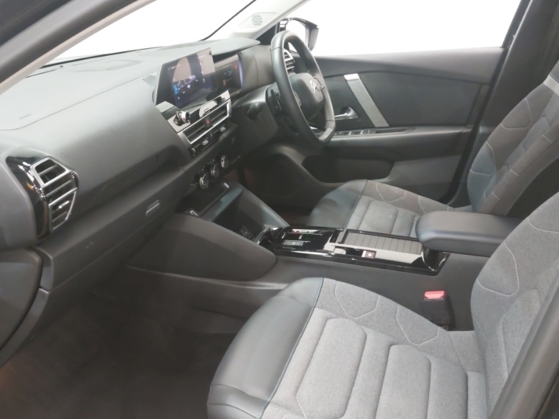 Citroen C4 1.2 Puretech 130 Shine Eat8 Black #5