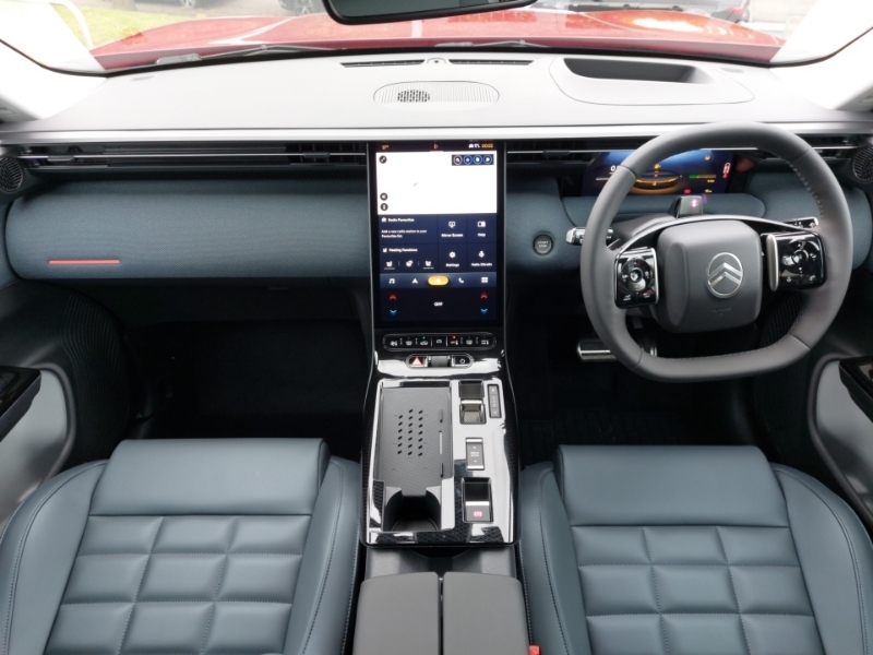 Citroen C5 Aircross 1.2 Hybrid 145 Max SM26RFK Red #3