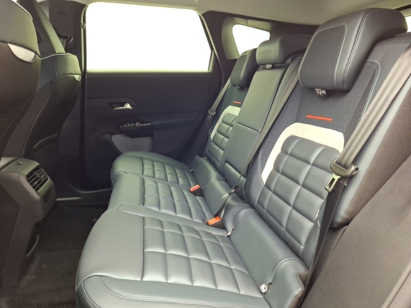 Citroen C5 Aircross 1.2 Hybrid 145 Max SG26WYS Black #6