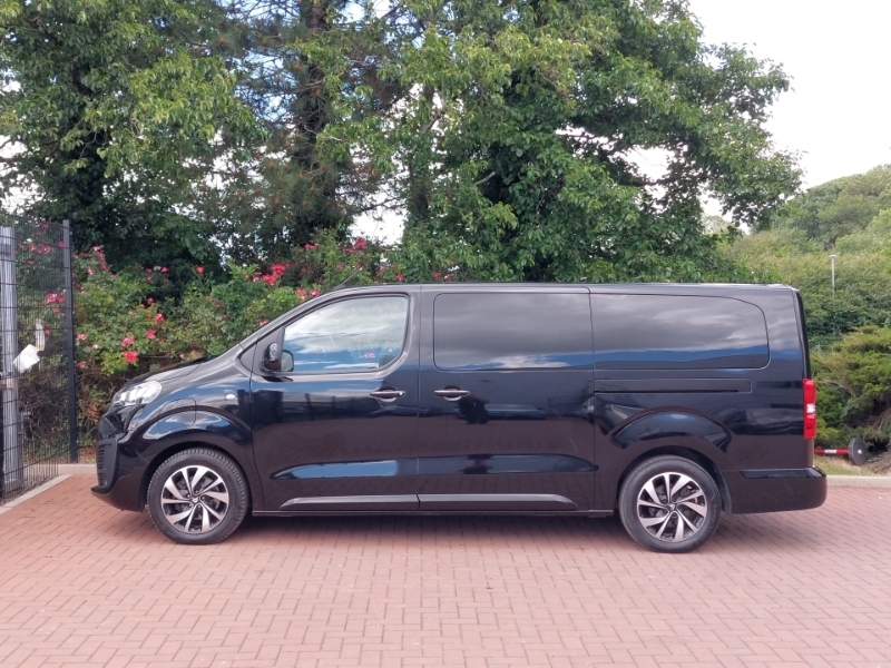 Citroen e-SpaceTourer 100Kw Flair XL 8 Seat 50Kwh 11Kwch Black #4