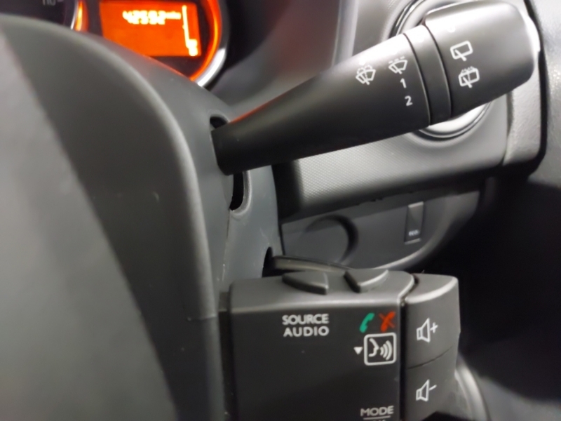 Dacia Sandero Essential Sce Blue #13