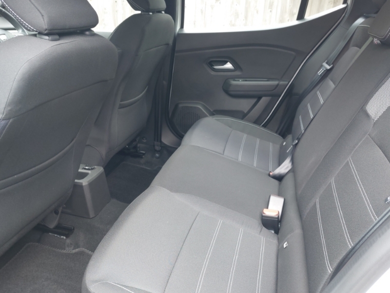 Dacia Sandero 1.0 Tce Bi-fuel Comfort White #6