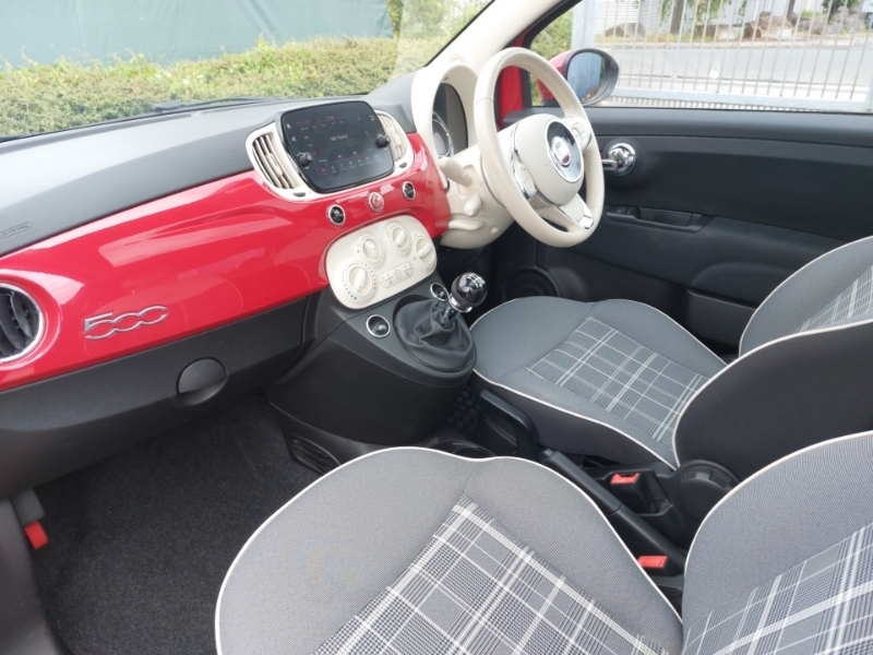 Fiat 500 1.2 Lounge Red #5