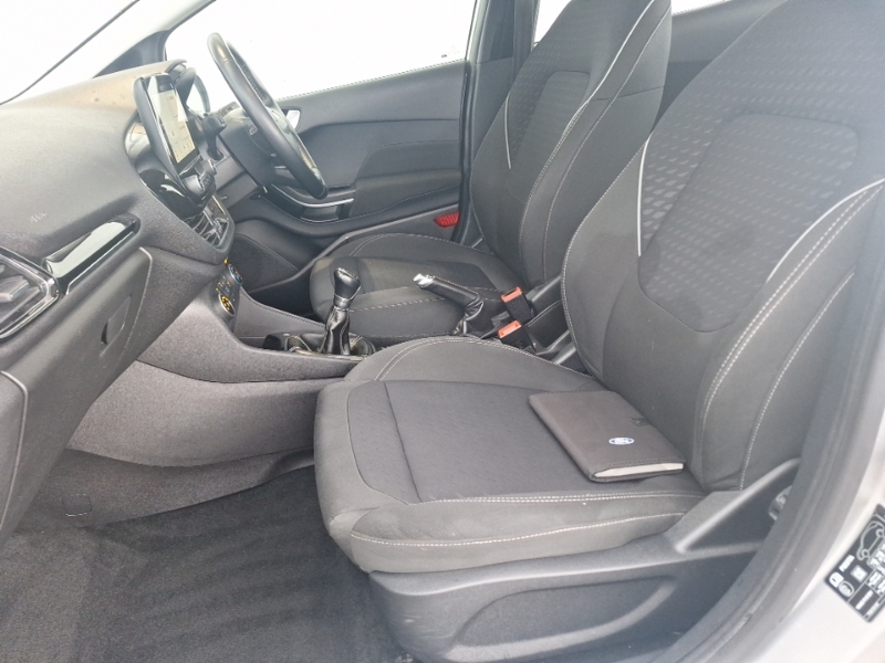 Ford Fiesta 1.1 Zetec Silver #5