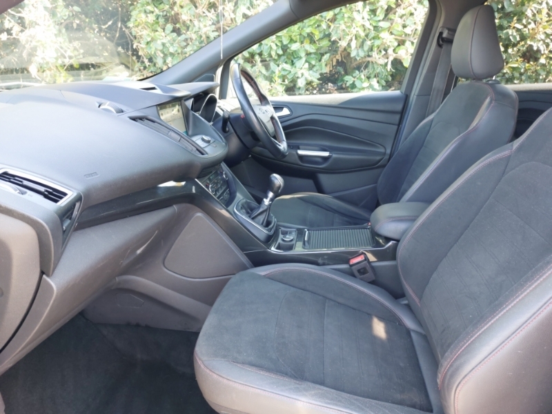 Ford Kuga 1.5 Tdci St-line 2Wd PO68PGZ Grey #5