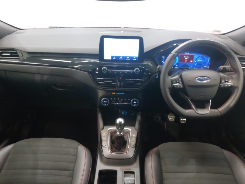 Ford Kuga 1.5 Ecoblue St-line Edition Red #3