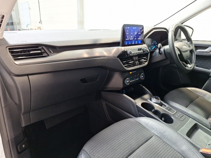 Ford Kuga 1.5 Ecoblue Titanium YX70ZZV White #5