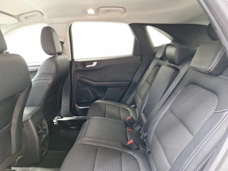 Ford Kuga 1.5 Ecoblue Titanium YX70ZZV White #6