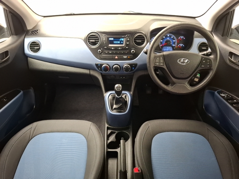 Hyundai I10 1.0 Blue Drive Se Silver #3