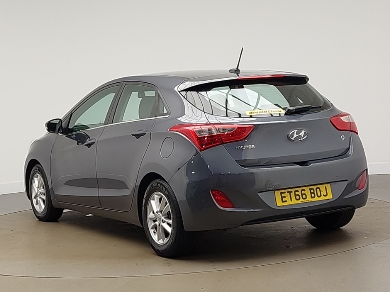 Hyundai I30 1.6 Crdi Blue Drive Se Nav ET66BOJ Grey #2