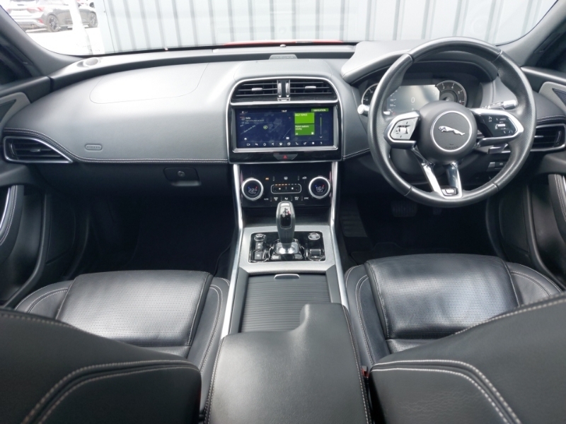 Jaguar XE 2.0 R-dynamic S NA69YCW Red #3