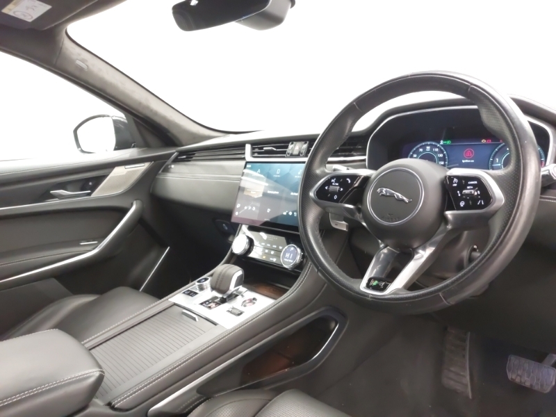 Jaguar F-Pace 2.0 D200 Mhev R-dynamic Hse Suv Aw Grey #18