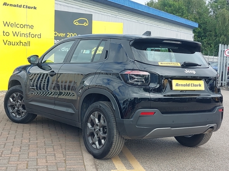 Jeep Avenger 1.2 E-hybrid Longitude Dct Black #2