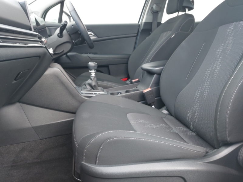 Kia Sportage 1.6T Gdi Pure YK75NYB White #4