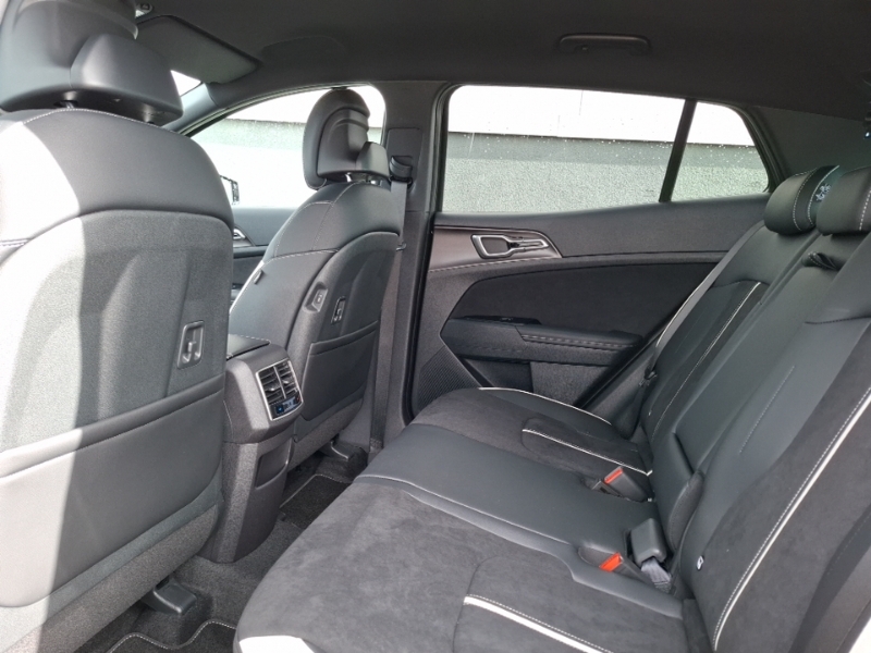 Kia Sportage 1.6T Gdi Hev Gt-line Black #6