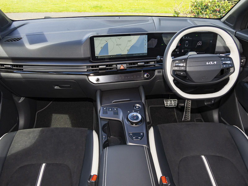 Kia Sportage 1.6T Gdi Hev Gt-line SB26WJA Black #3