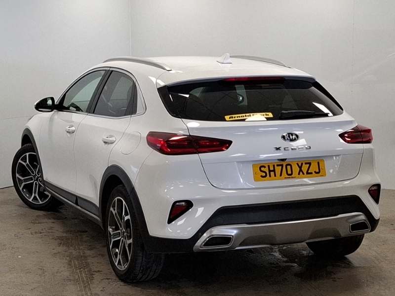 Kia Xceed 1.4T Gdi Isg 3 White #2