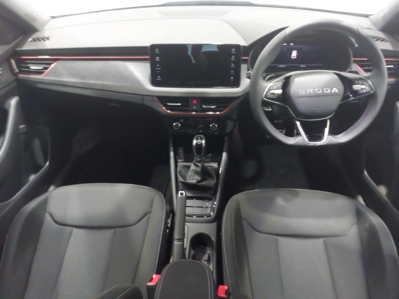 Skoda Kamiq 1.0 Tsi Design Edition Dsg Silver #3