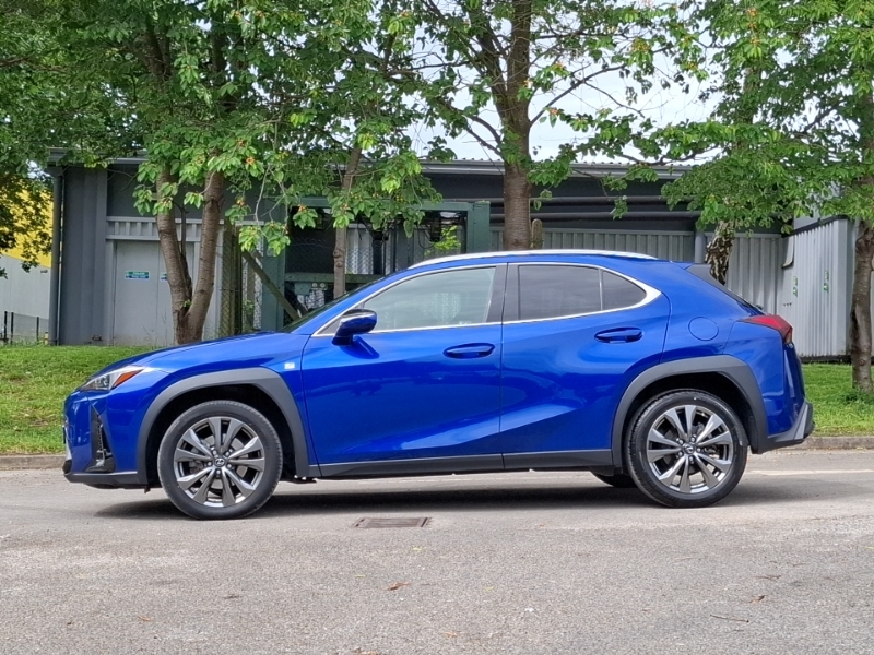 Lexus UX 250H 2.0 F-sport Design Cvt Blue #4