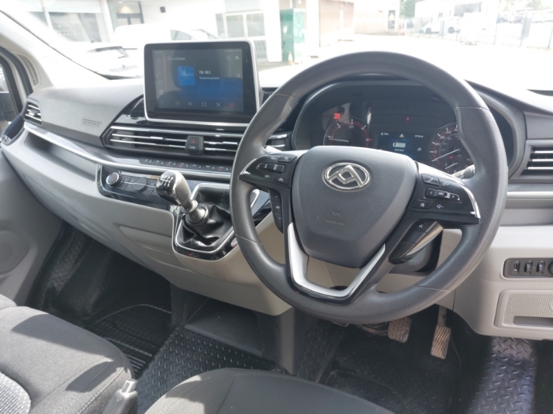 Maxus Deliver 9 2.0 D20 150 Lux Extra High Roof Van White #3