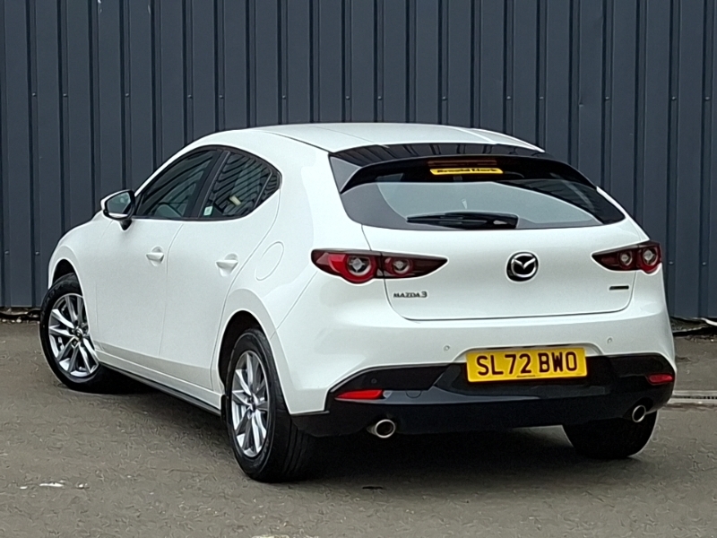 Mazda 3 2.0 E-skyactiv G Mhev Se-l SL72BWO White #2