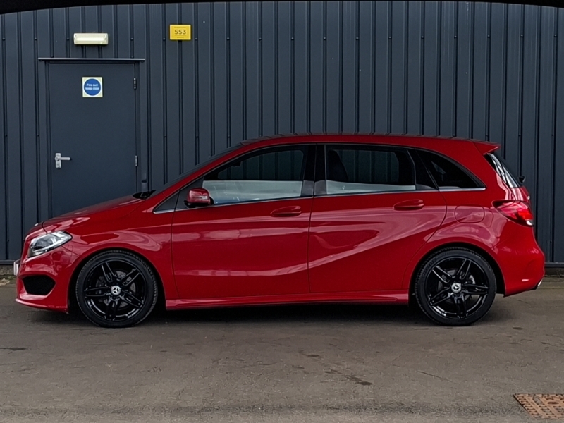 Mercedes-Benz B Class B200d Amg Line Red #4