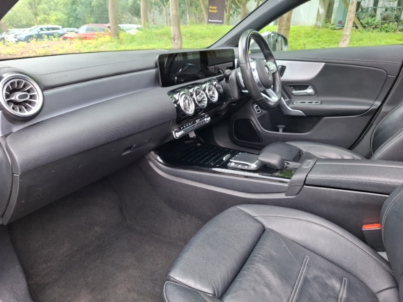 Mercedes-Benz CLA Class Cla 180 Amg Line Premium Plus Tip Silver #5