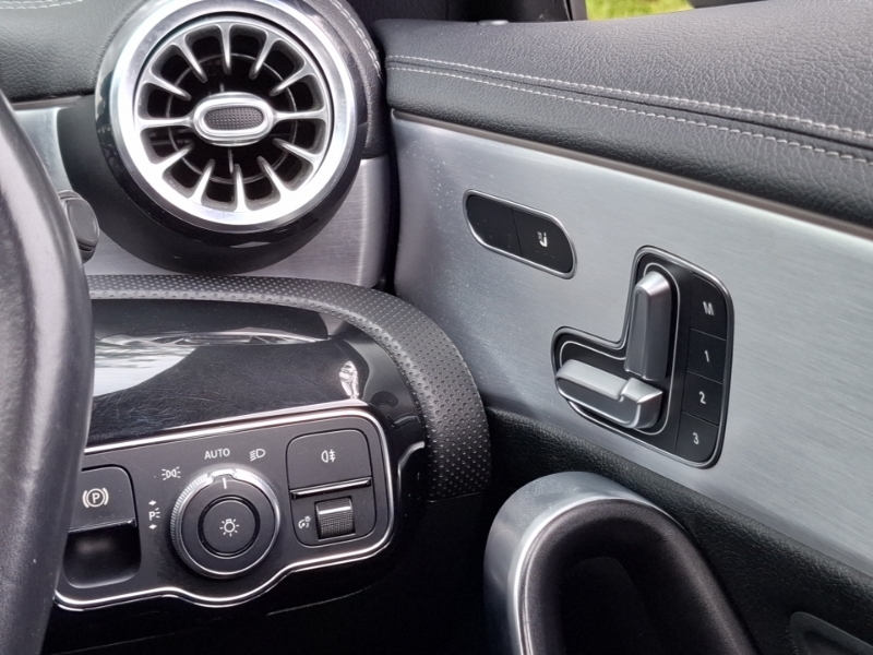 Mercedes-Benz CLA Class Cla 200 Amg Line Premium Plus Tip Silver #17