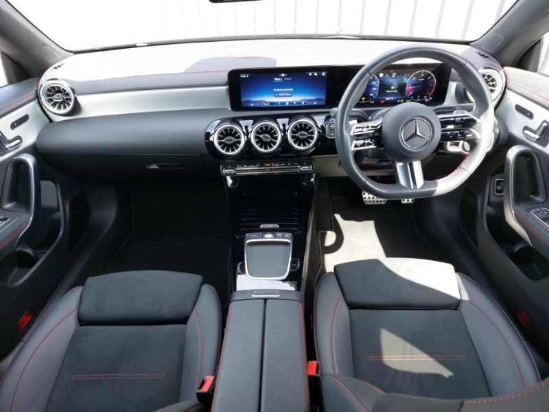 Mercedes-Benz CLA Class Cla 220D Amg Line Premium Tip Black #3
