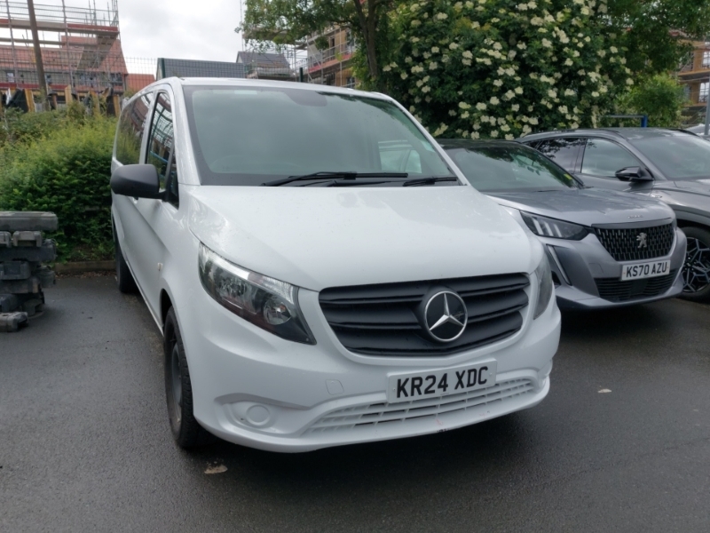 Mercedes-Benz Vito 114 Cdi Pro 9-Seater 9G-tronic White