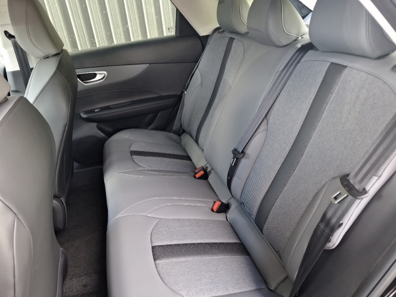 MG MG4 170Kw Premium Long Range 64Kwh Black #6