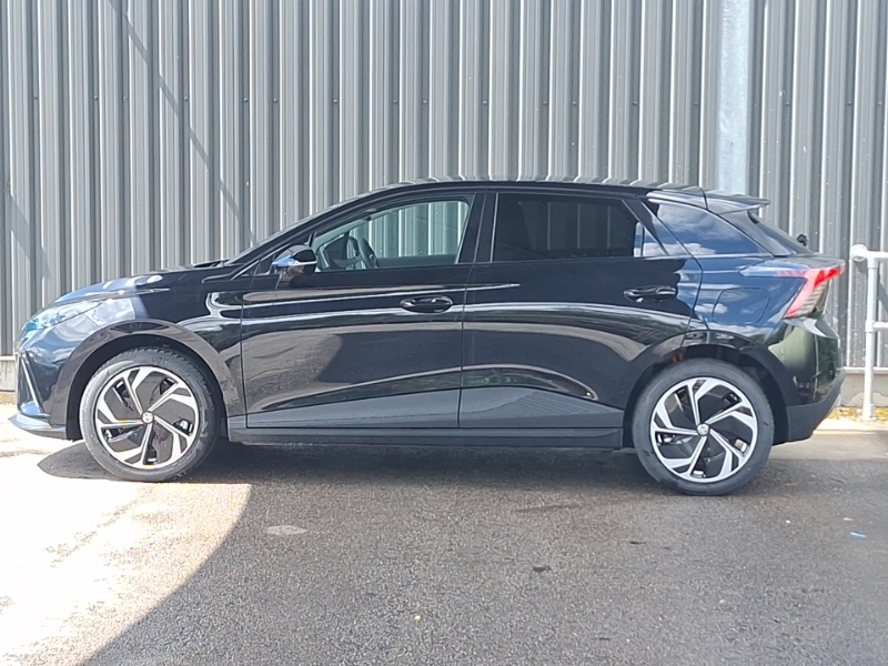 MG MG4 170Kw Premium Long Range 64Kwh Black #4
