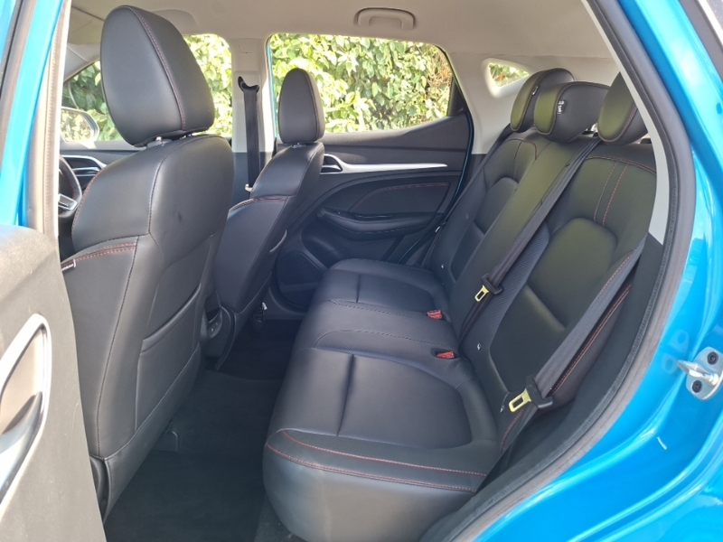 MG ZS 1.0T Gdi Exclusive Dct LB72AVK Blue #6