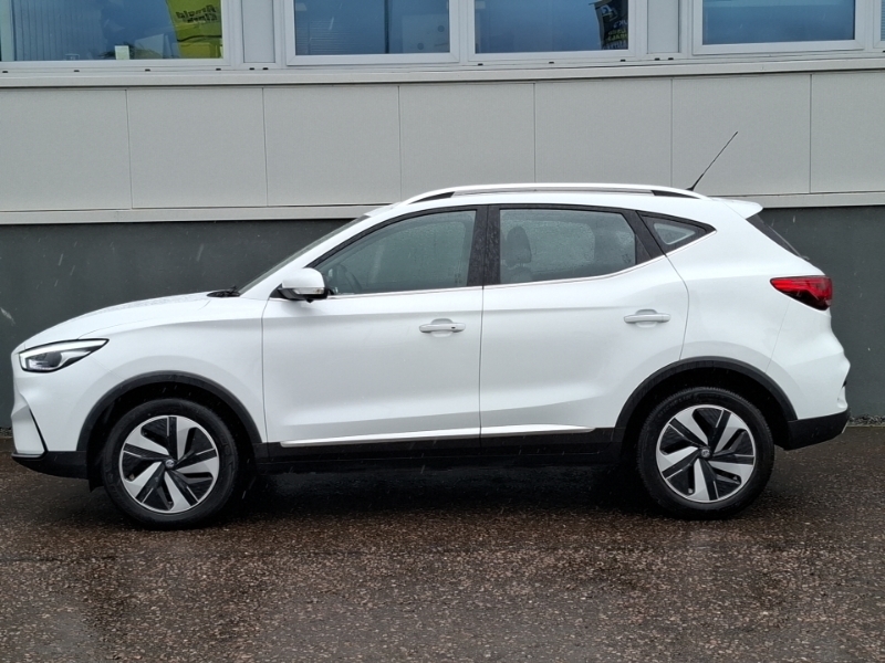 MG ZS 130Kw Trophy Connect Ev 51Kwh White #4