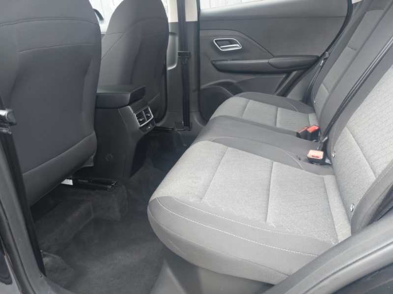 MG ZS 1.5 Hybrid Se Black #6