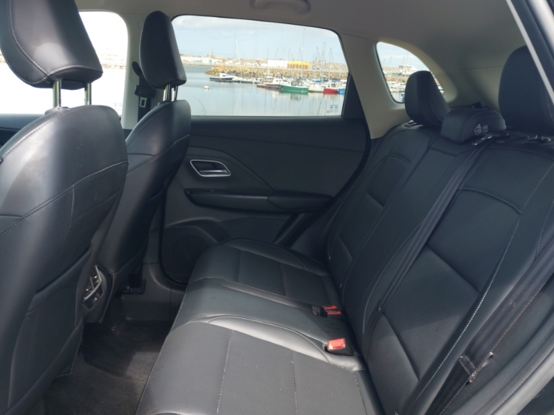 MG ZS 1.5 Hybrid Trophy Black #6
