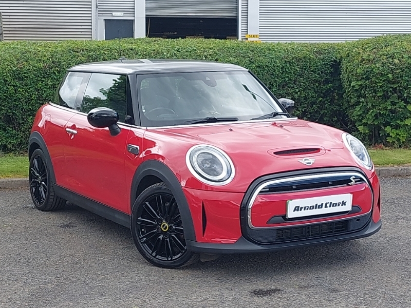 Mini Hatch 135Kw Cooper S Level 2 33Kwh Red