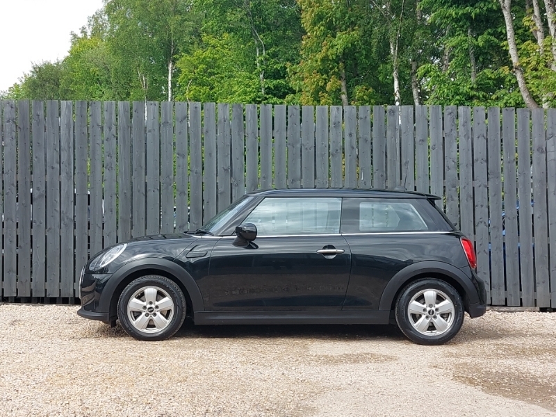 Mini Hatch 1.5 Cooper Classic Black #4