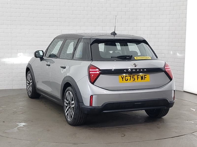 Mini Hatch 1.5 C Classic YG75FWF Silver #2