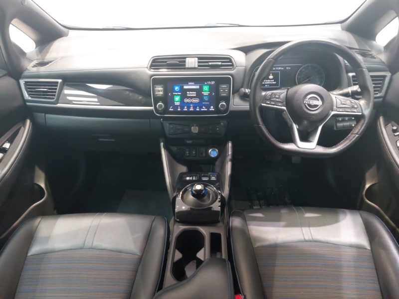Nissan Leaf 110Kw N-connecta 39Kwh Black #3