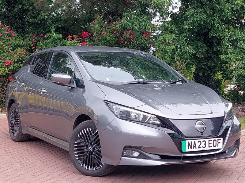 Nissan Leaf 110Kw N-connecta 39Kwh Grey