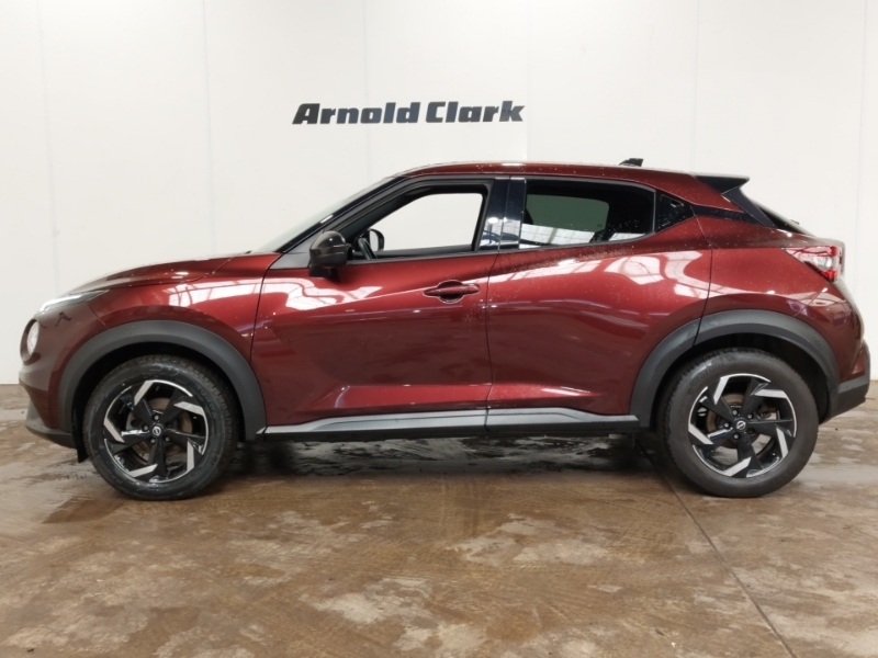Nissan Juke 1.0 Dig-t 114 N-connecta SH23OBR Red #4