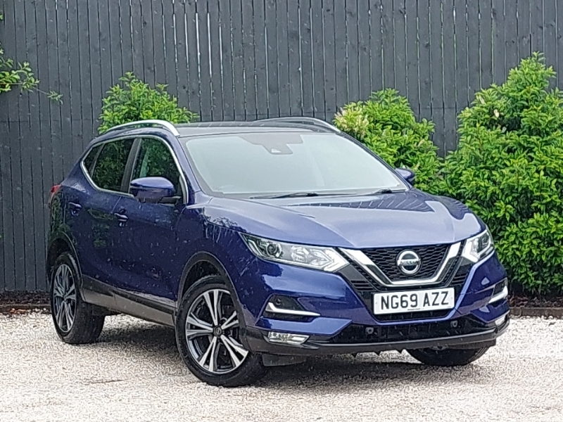 Nissan Qashqai 1.3 Dig-t N-connecta Blue