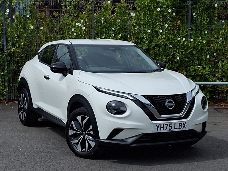 Nissan Juke 1.0 Dig-t Acenta Premium Dct White