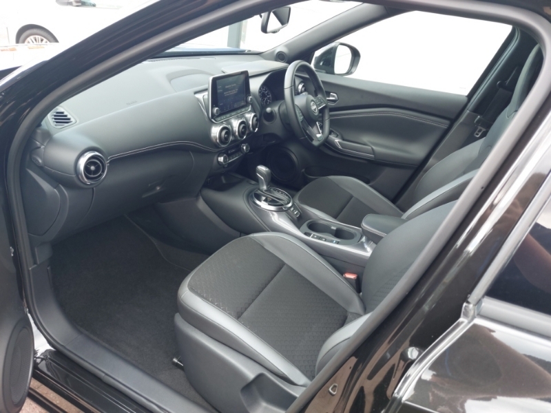 Nissan Juke 1.6 Hybrid N-connecta Black #5
