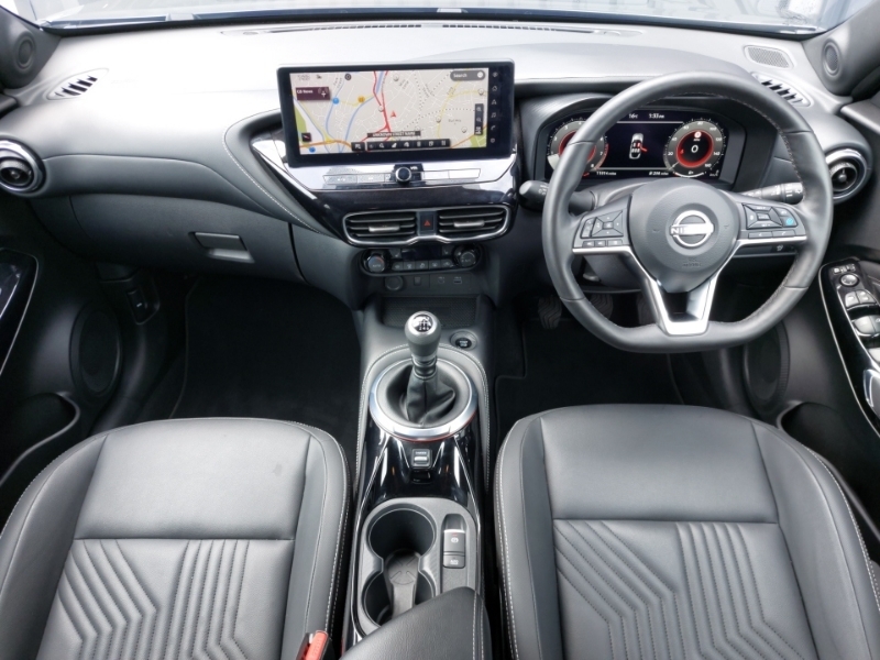 Nissan Juke 1.0 Dig-t Tekna SM25FTV Grey #3